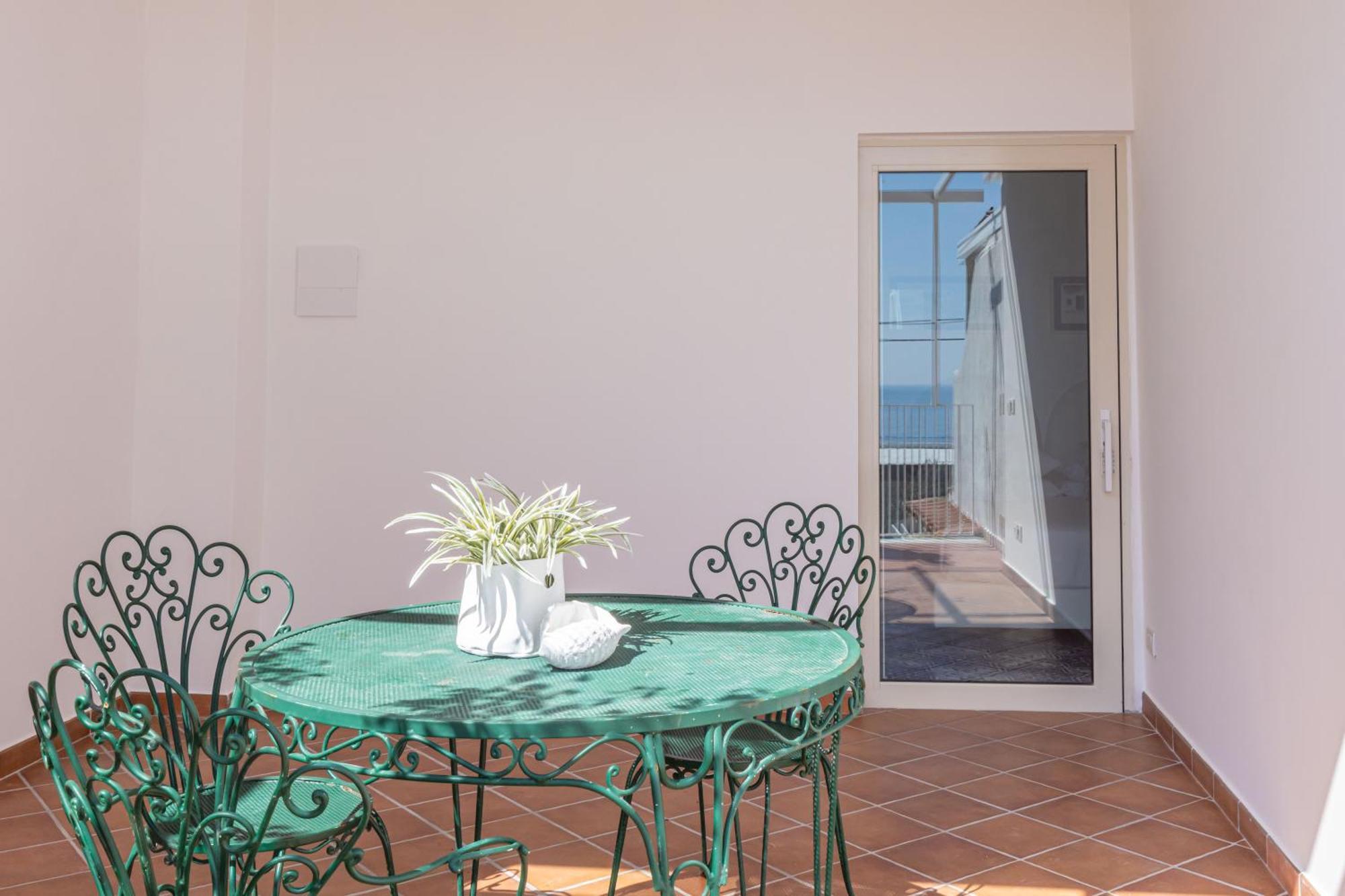 Villa Rita Apartments Massa Lubrense Εξωτερικό φωτογραφία